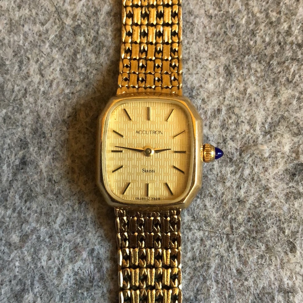 Vintage (early 70’s?) Bulova Accutron Ladies Watch